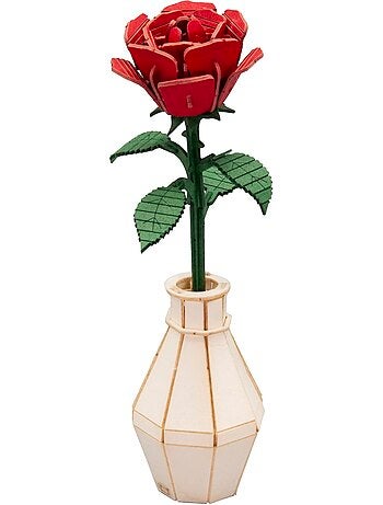 Maquette 3d en papier la rose rouge
