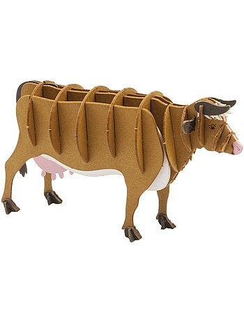 Maquette 3d en papier vache brune