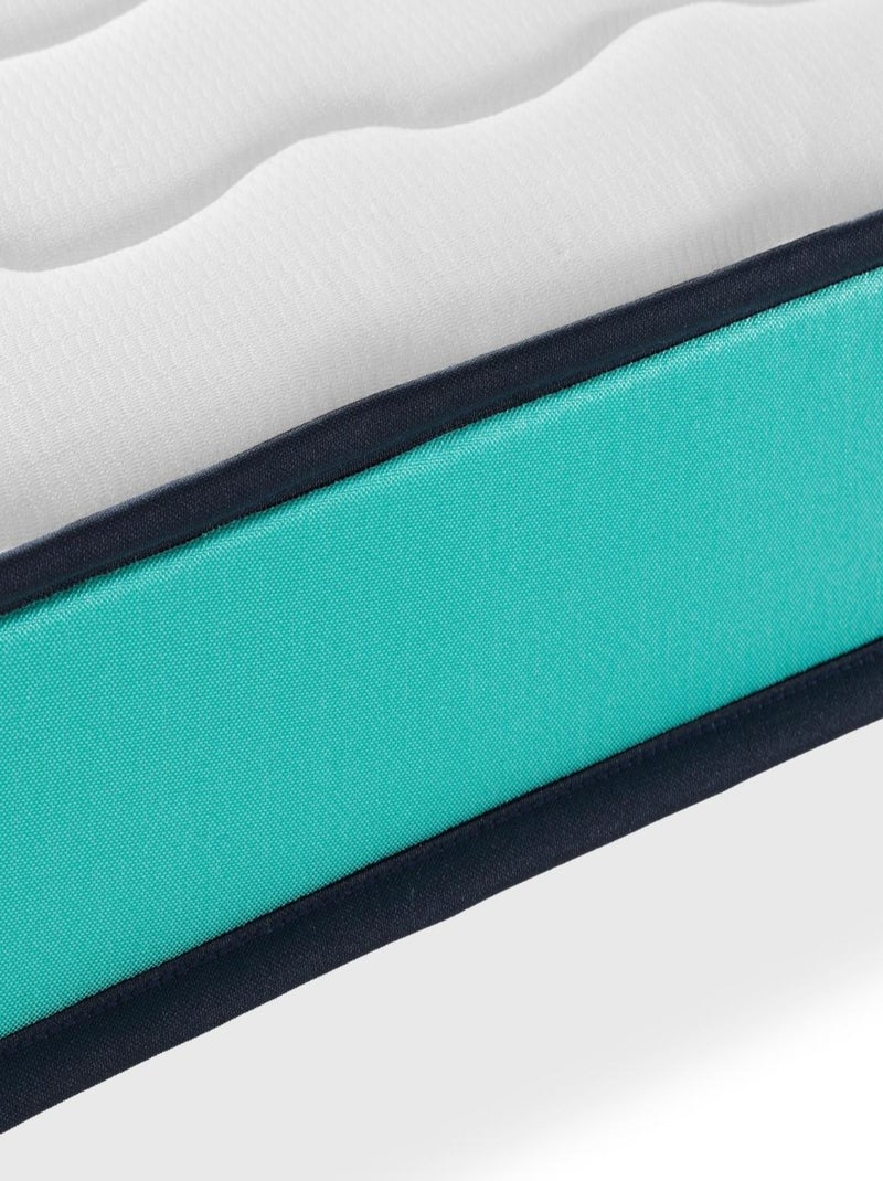 Matela bébé 60x120x11 cm CONFORT BABY - Noyau perforé et respirante Blanc Vert - Kiabi