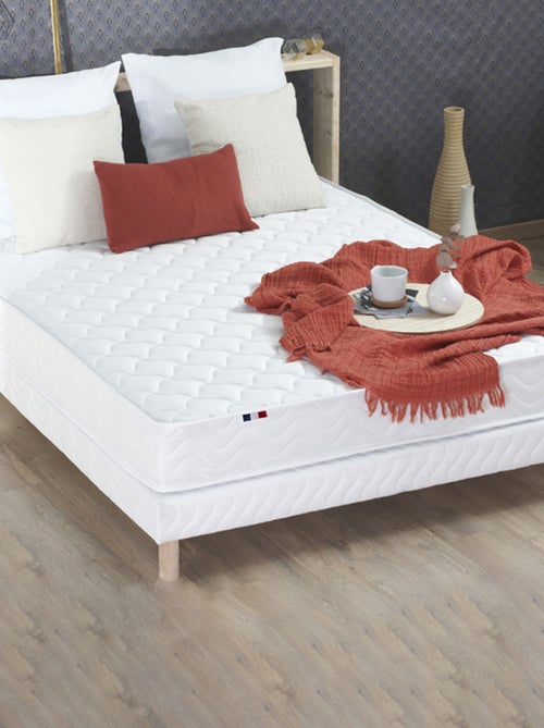 Matelas 100% Mousse ferme réversible STRATUS Made in France - Kiabi