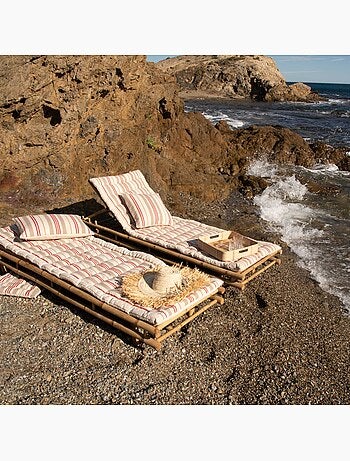 Matelas bain de soleil matelassé à rayures