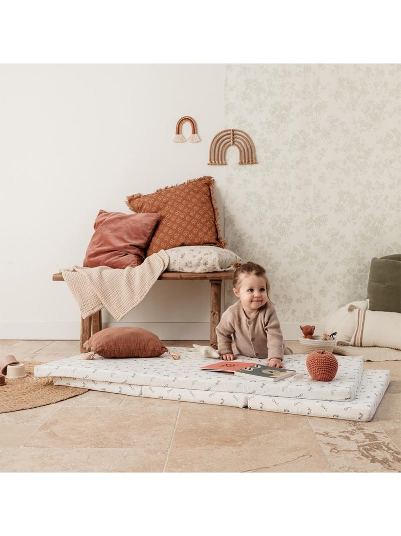Matelas bébé pliant 3 parties 60x120 cm - Lapins Gris Blanc - Kiabi