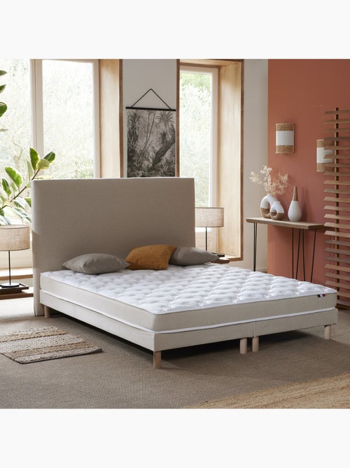 Matelas bi-confort latex et mousse INITIALE : équilibre et nuits paisibles - Kiabi Matelas bi-confort latex et mousse INITIALE : équilibre et nuits paisibles - Kiabi
