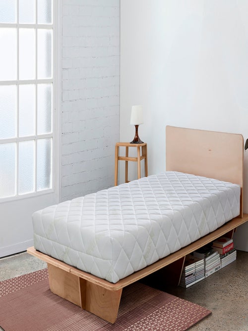 Matelas DELTA SOJA Épaisseur 18 CM - Déhoussable, Mémoire de forme Tissu Bambou - Kiabi