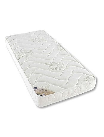 Matelas enfant anti acarien