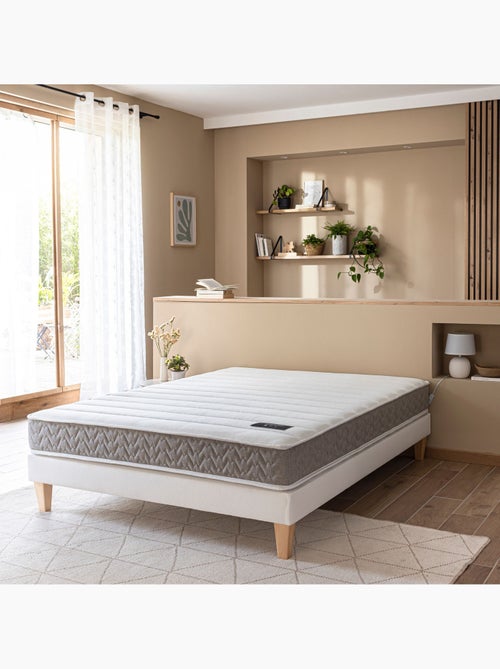 Matelas mousse HR et mémoire de forme 18 cm Absolu 2.0 - Terre de Nuit - Kiabi