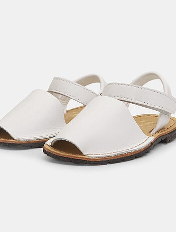 Menorquinas en cuir BATA