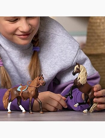 Mes premiers chevaux paso péruvien, figurines 2 chevaux, schleich 42738 horse club, dès 5 ans
