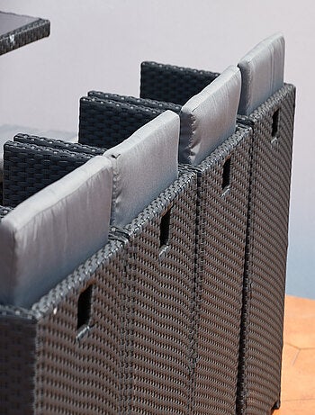 MIAMI 12 - Salon de jardin encastrable 12 places fauteuils et poufs en résine tressée noir et blanc