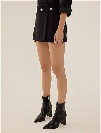 Mini-jupe avec détails boutonnés