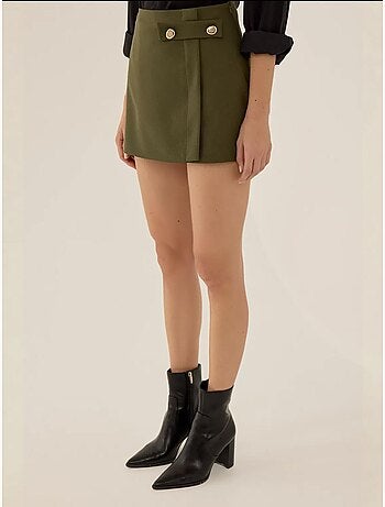 Mini-jupe avec détails boutonnés