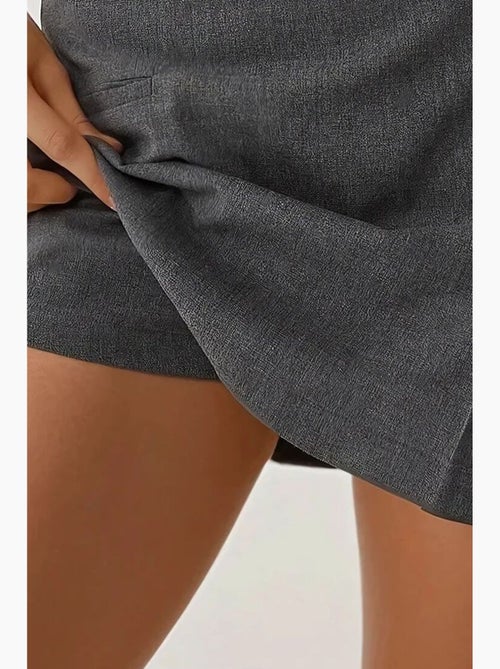 Mini-jupe droite taille haute hiccup - Kiabi Mini-jupe droite taille haute hiccup - Kiabi