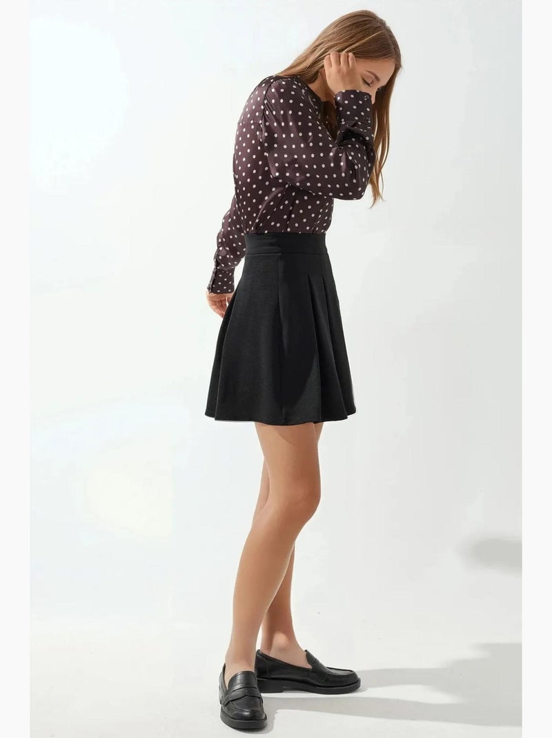 Mini-jupe plissée taille haute avec fermeture éclair hiccup Noir - Kiabi