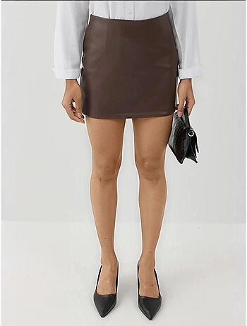 Mini-jupe taille basse en similicuir