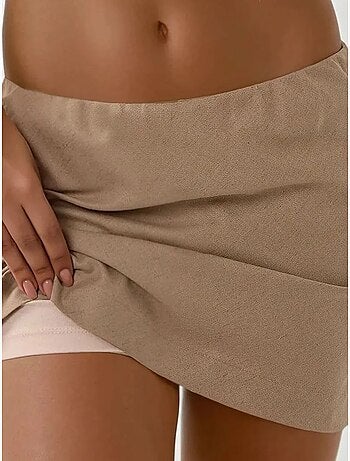 Mini-jupe taille basse