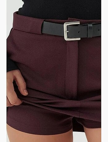 Mini-jupe taille haute avec détails arqués hiccup