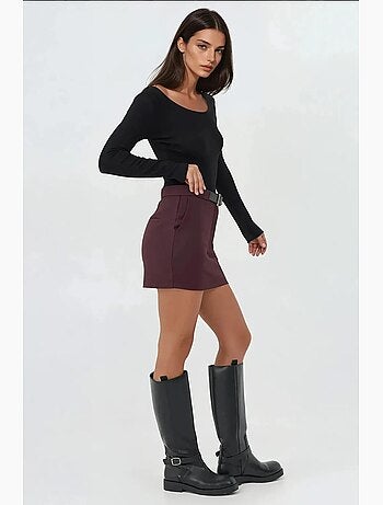 Mini-jupe taille haute avec détails arqués hiccup