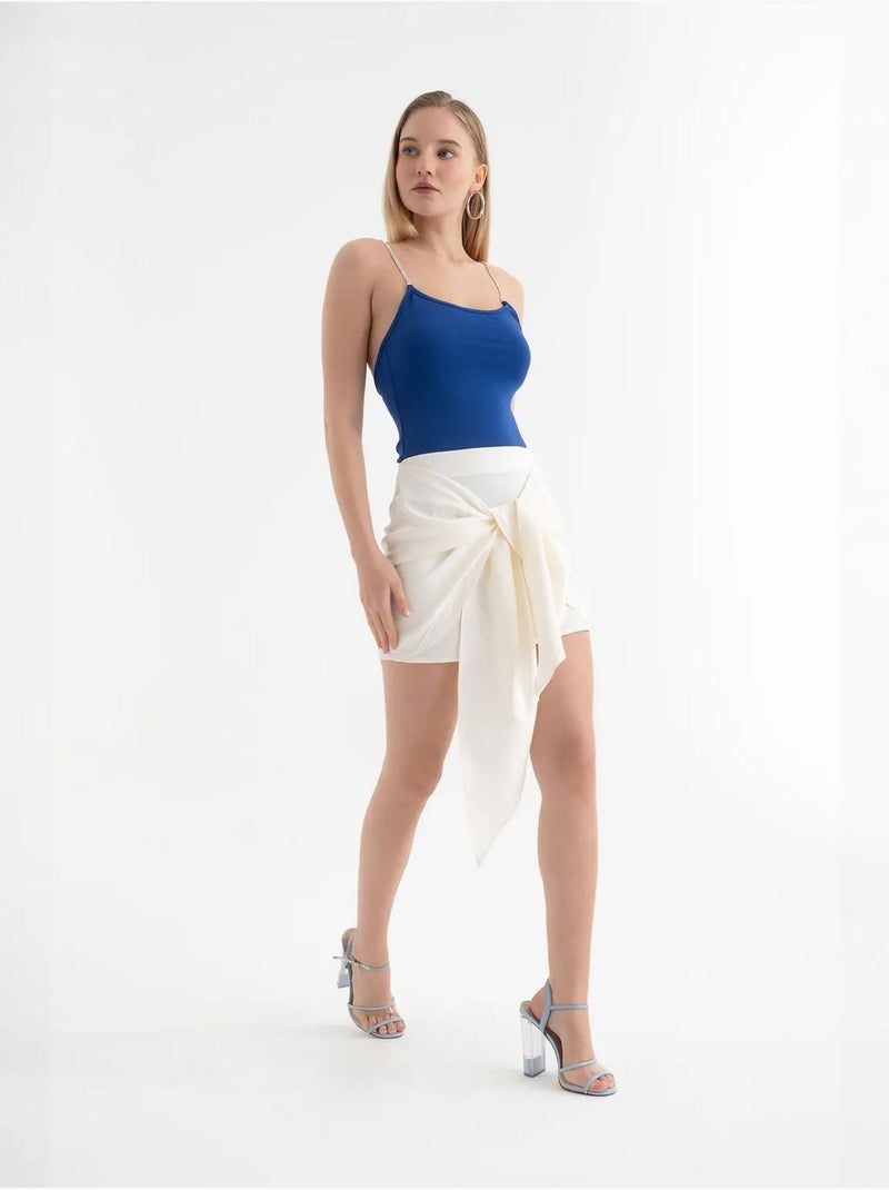 Mini-jupe taille haute en satin à nouer Blanc - Kiabi