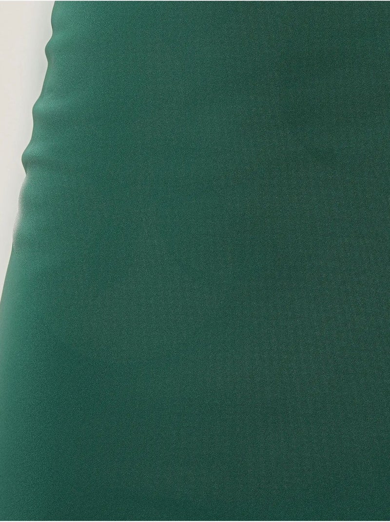Mini-jupe unie en satin Vert - Kiabi