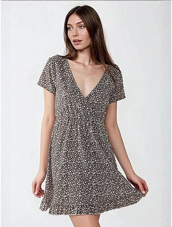 Mini robe à fleurs et col en v