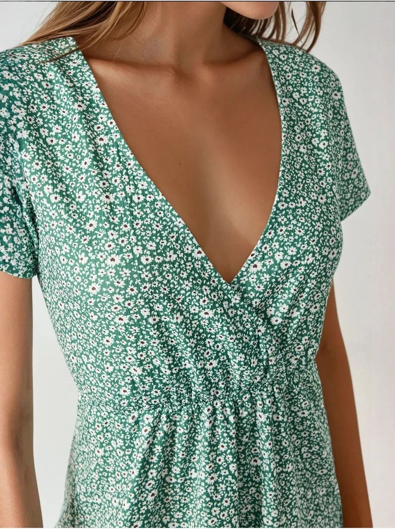 Mini robe à fleurs et col en v Vert - Kiabi