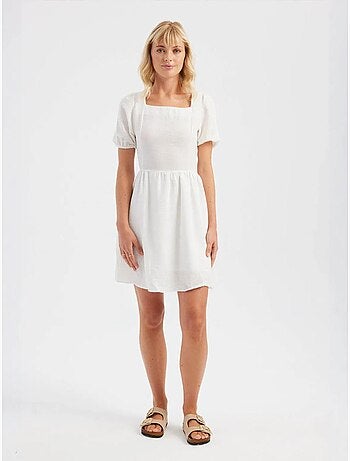 Mini-robe à manches courtes et col carré hiccup