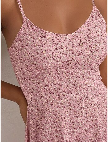Mini robe à motifs floraux.