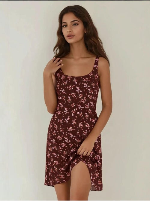 Mini-robe ajustée imprimée à col en u - Kiabi Mini-robe ajustée imprimée à col en u - Kiabi