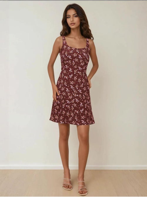 Mini-robe ajustée imprimée à col en u - Kiabi Mini-robe ajustée imprimée à col en u - Kiabi