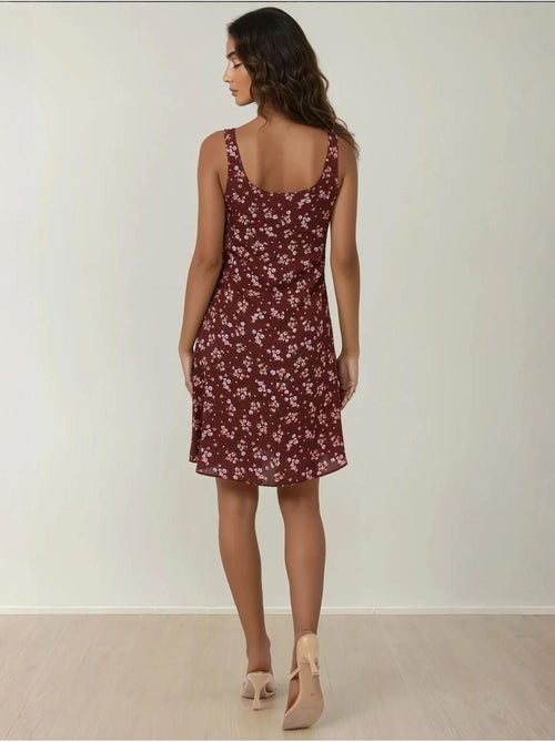 Mini-robe ajustée imprimée à col en u - Kiabi Mini-robe ajustée imprimée à col en u - Kiabi