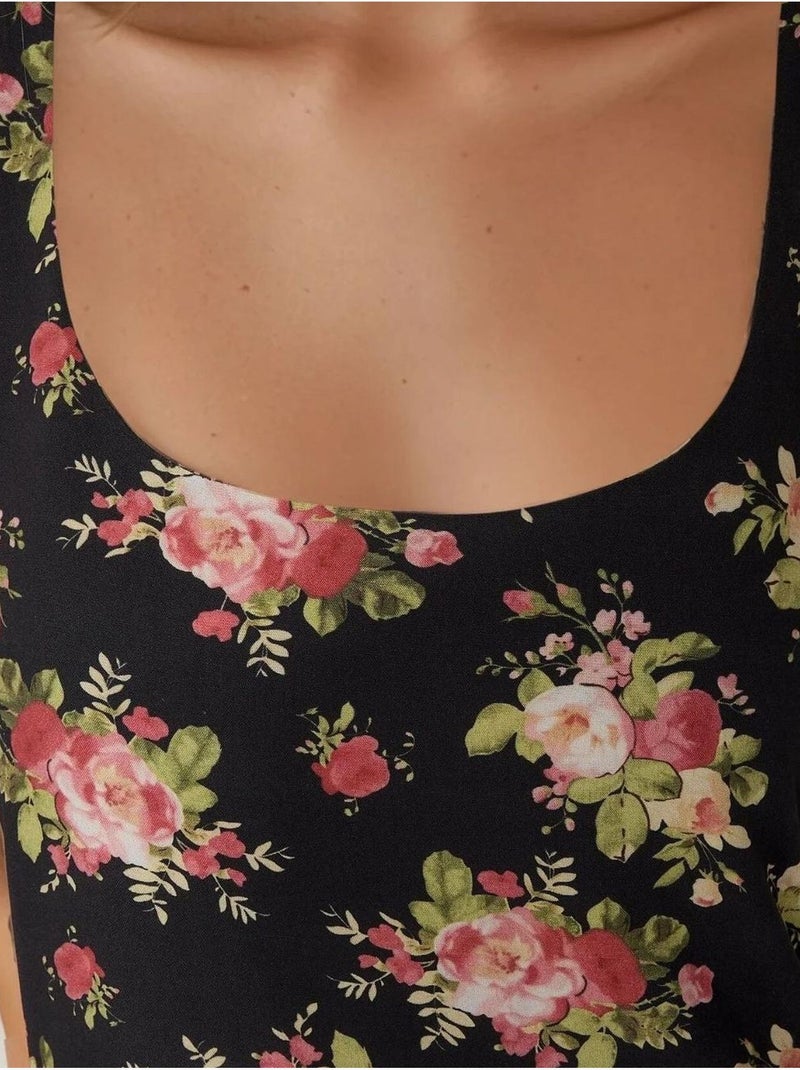 Mini-robe ajustée imprimée à col en u Noir - Kiabi