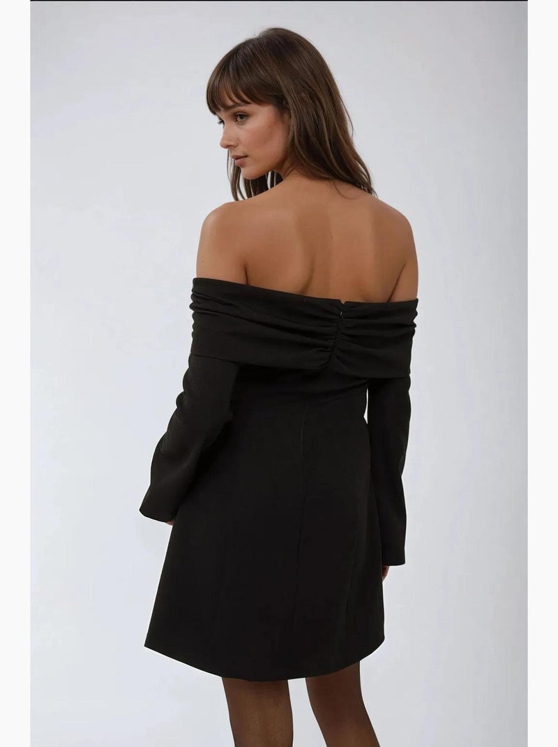 Mini-robe exclusive à épaules dénudées et détails boutonnés hiccup Noir - Kiabi