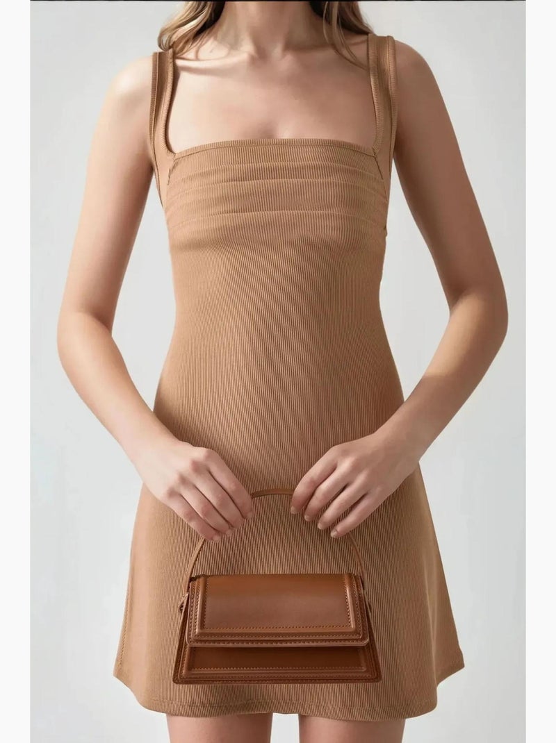 Mini-robe froncée à col carré hiccup Grège - Kiabi