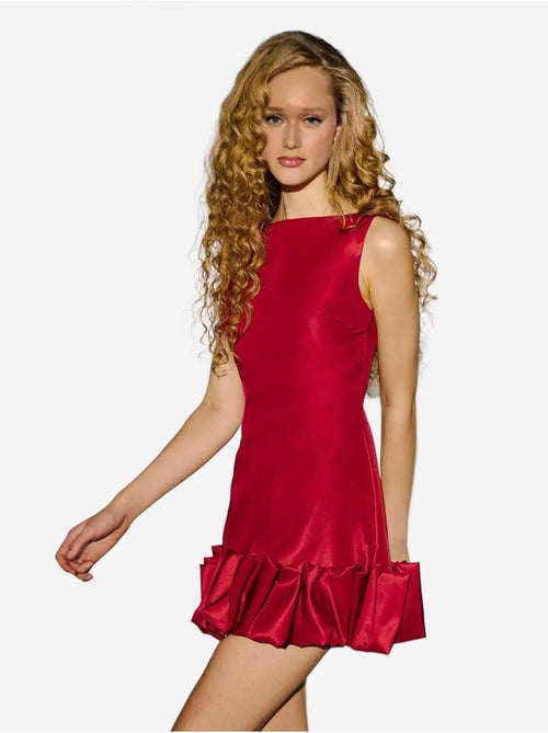 Mini-robe moulante dos nu avec ourlet ballon - Kiabi Mini-robe moulante dos nu avec ourlet ballon - Kiabi