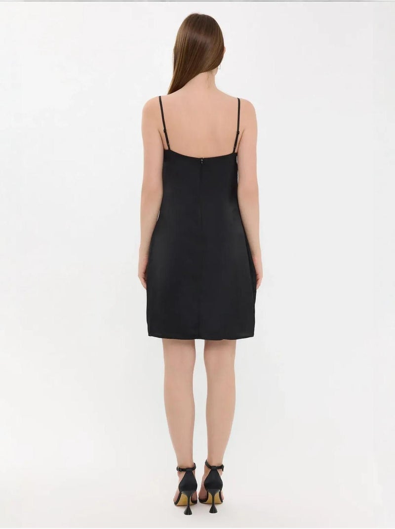 Mini-robe nouée à bretelles spaghetti Noir - Kiabi
