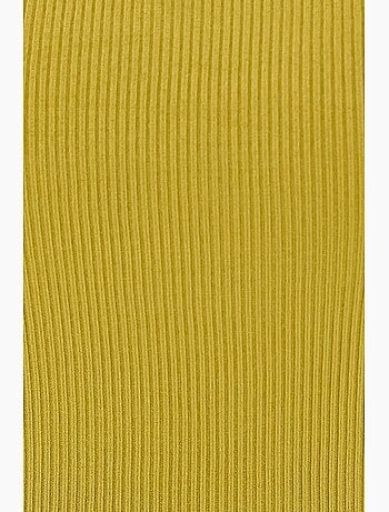 Mini-robe sans manches à col licou et fente latérale