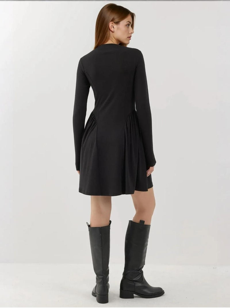Mini-robe texturée à col bateau Noir - Kiabi