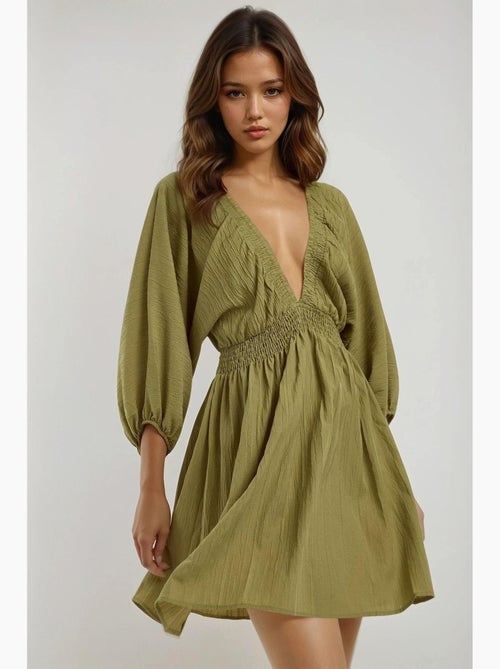 Mini-robe texturée à col en v et manches longues hiccup - Kiabi Mini-robe texturée à col en v et manches longues hiccup - Kiabi