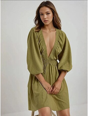 Mini-robe texturée à col en v et manches longues