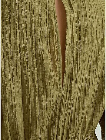 Mini-robe texturée à col en v et manches longues