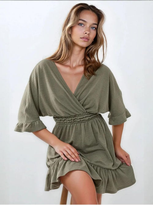 Mini-robe texturée à col en V - Kiabi Mini-robe texturée à col en V - Kiabi