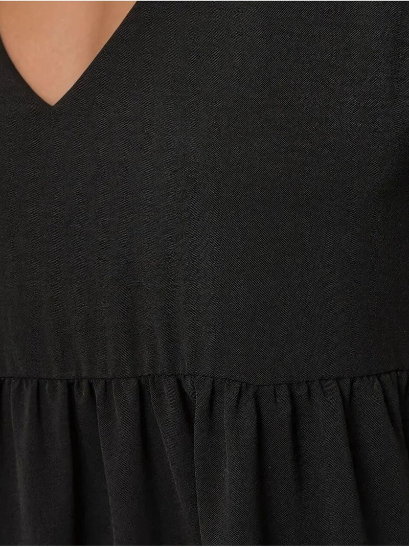 Mini-robe trapèze à col en V Noir - Kiabi