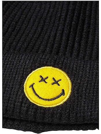 Minoti - Bonnet motif/style badge