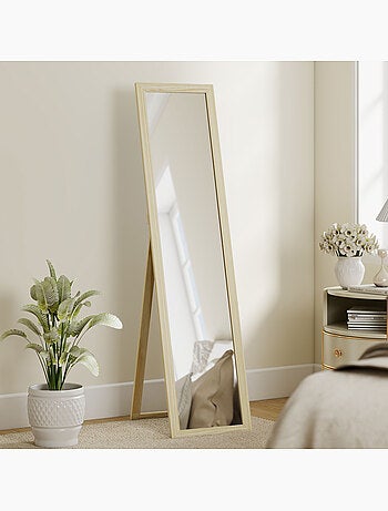 Miroir sur pied