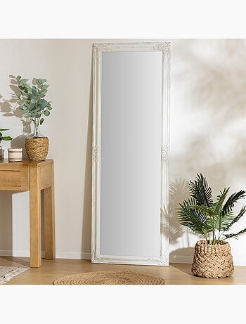 Miroir sur pied en bois blanchi MAYA