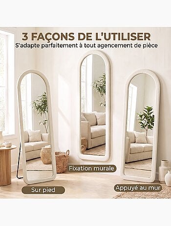 Miroir sur pied pleine longueur design velours blanc crème