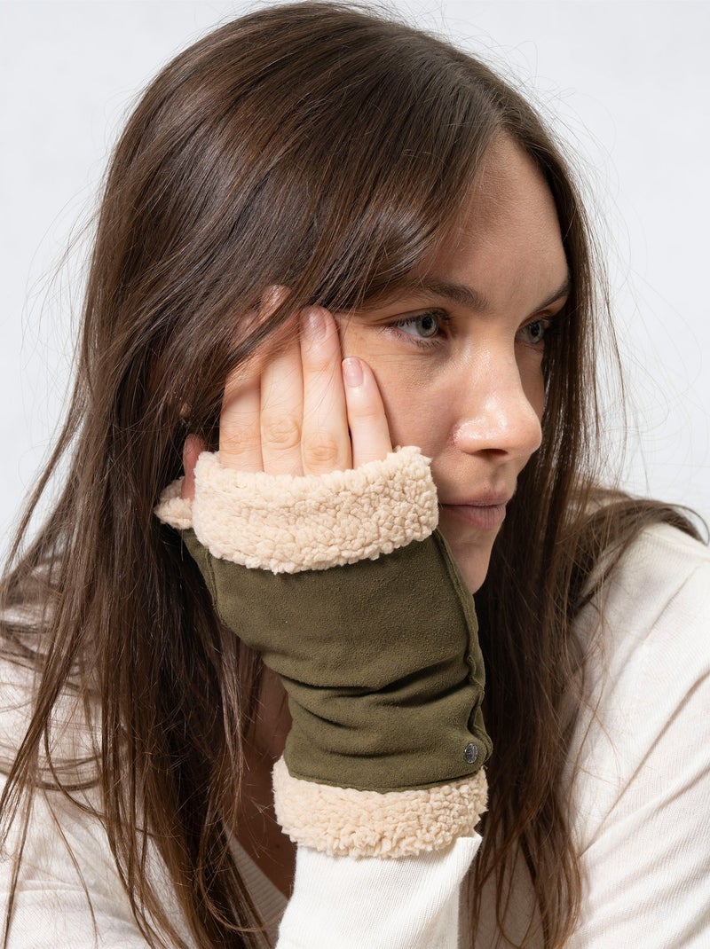 Mitaines en cuir de chèvre velours, doublés imitation fourrure femme Isotoner Vert olive - Kiabi