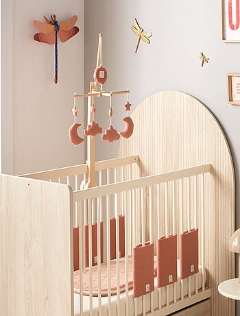 Mobile musical bébé en bois avec 4 jouets - SAUTHON