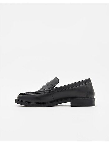 Mocassin en cuir noir pour femme
