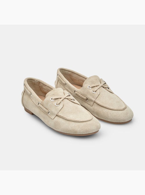 Mocassin modèle bateau en daim Bata - Kiabi